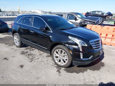 1GYKNBRS7HZ****** 2017 Cadillac XT5