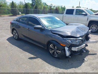 JHMFC1F83JX****** 2018 Honda Civic