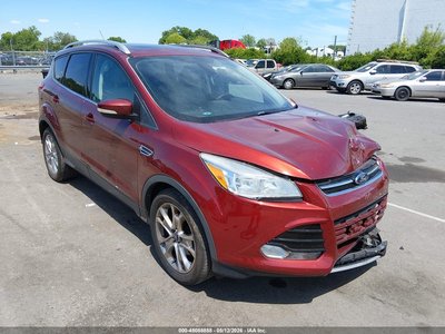 1FMCU0JX8EU****** 2014 Ford Escape