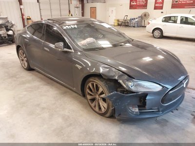 5YJSA1E29GF****** 2016 Tesla Model S