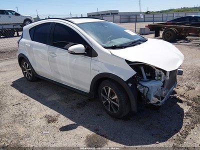 JTDKDTB34J1****** 2018 Toyota Prius C