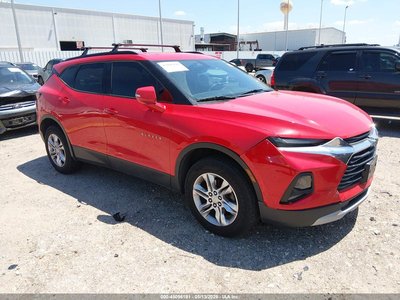 3GNKBCRS4KS****** 2019 Chevrolet Blazer