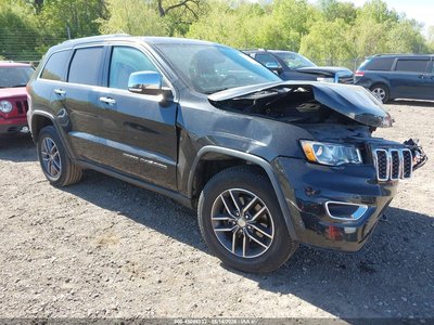 1C4RJFBG9HC****** 2017 Jeep Grand Cherokee