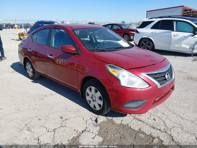 2015 Nissan Versa