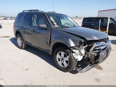 1FMCU0D75AK****** 2010 Ford Escape