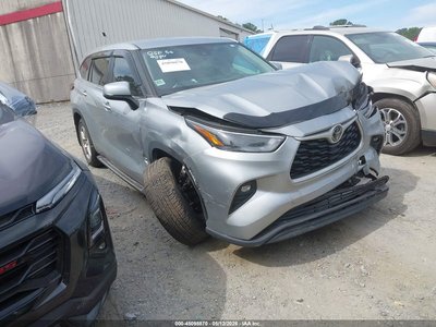 5TDKDRBH8RS****** 2024 Toyota Highlander