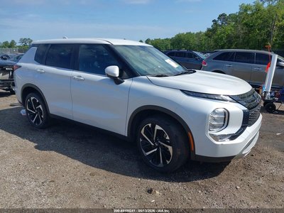 2023 Mitsubishi Outlander