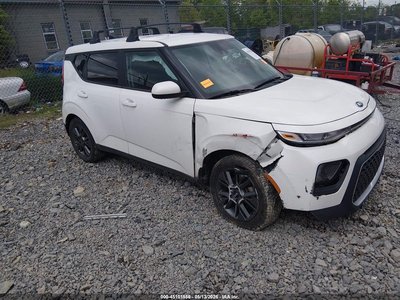 KNDJ23AU7M7****** 2021 Kia Soul