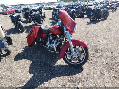 2013 Harley-Davidson FLHXS