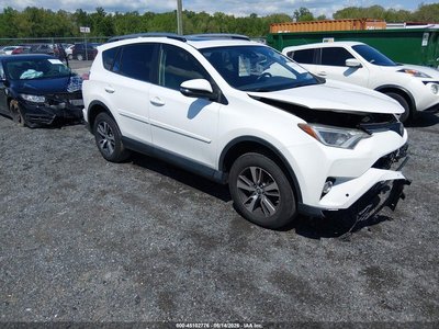 JTMRFREV2JJ****** 2018 Toyota RAV4