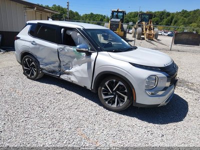 2022 Mitsubishi Outlander