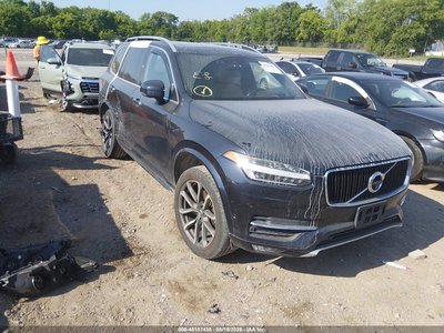 YV4A22PK0H1****** 2017 Volvo XC90