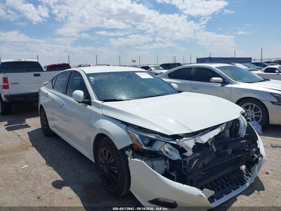 2021 Nissan Altima