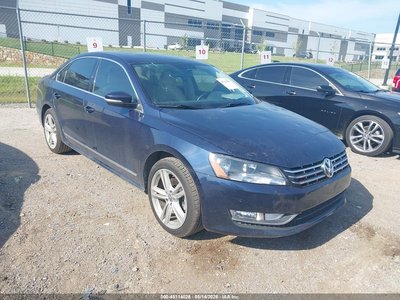 1VWCM7A35DC****** 2013 Volkswagen Passat
