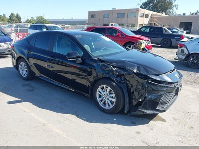 2025 Toyota Camry Hybrid