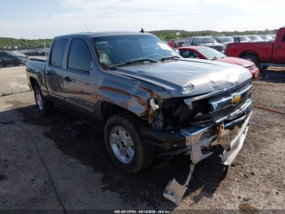 1GCPKSE74CF****** 2012 Chevrolet Silverado 1500