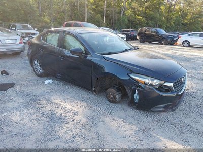 3MZBN1U72JM****** 2018 Mazda 3