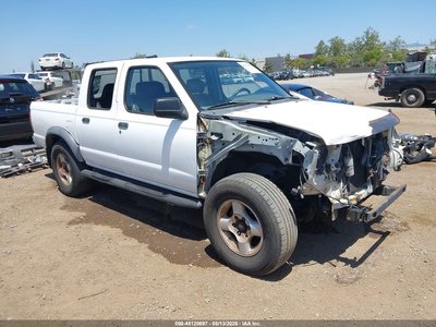 1N6ED27T8YC****** 2000 Nissan Frontier