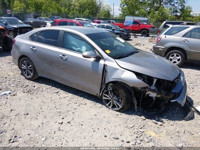 3KPF24AD9RE****** 2024 Kia Forte