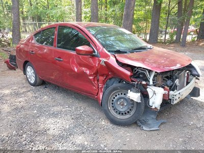 2019 Nissan Versa