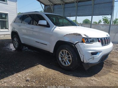 1C4RJFAG5JC****** 2018 Jeep Grand Cherokee