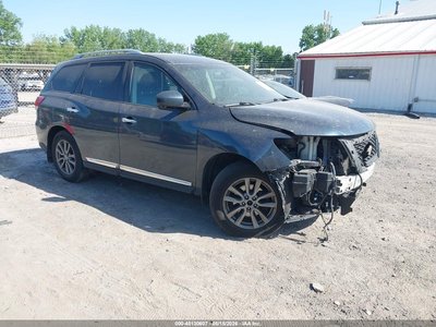2015 Nissan Pathfinder