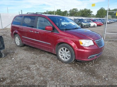 2015 Chrysler Town & Country