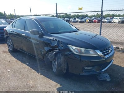 1HGCR2F57FA****** 2015 Honda Accord