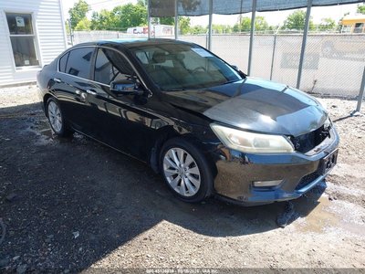 1HGCR2F89EA****** 2014 Honda Accord