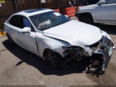 JTHBE1D28G5****** 2016 Lexus IS