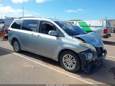 2014 Toyota Sienna
