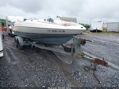00000B1YA65****** 1990 Bayliner Capri 2250 Boat And Trailer