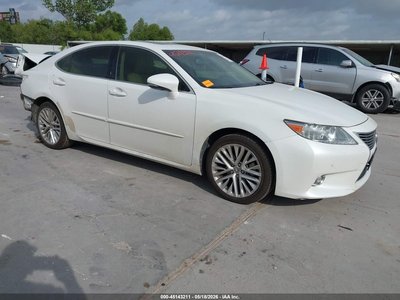 2014 Lexus ES