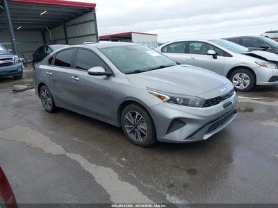 3KPF24AD2PE****** 2023 Kia Forte