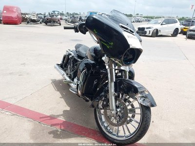 1HD1KBM17GB****** 2016 Harley-Davidson FLHXS