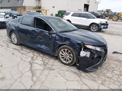 4T1C11AK1NU****** 2022 Toyota Camry