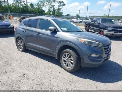 KM8J33A41GU****** 2016 Hyundai Tucson