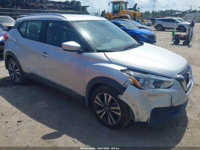 2020 Nissan Kicks