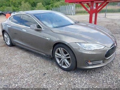 5YJSA1S22FF****** 2015 Tesla Model S