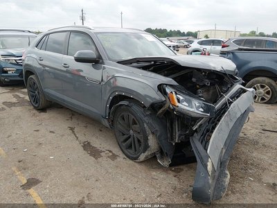 1V2JE2CA5NC****** 2022 Volkswagen Atlas