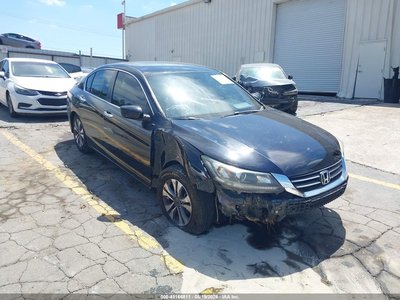 1HGCR2F30FA****** 2015 Honda Accord