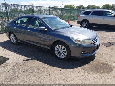 1HGCR2F86DA****** 2013 Honda Accord