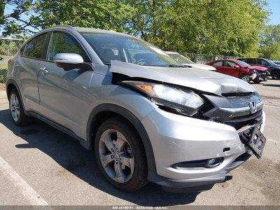 3CZRU6H73HM****** 2017 Honda HR-V