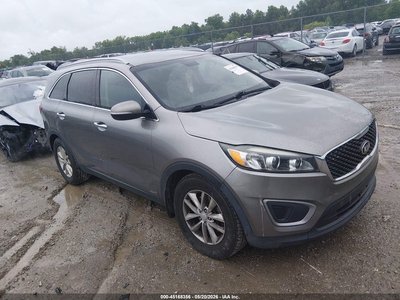 5XYPGDA3XGG****** 2016 Kia Sorento