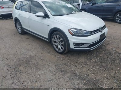 3VWH17AU9KM****** 2019 Volkswagen Golf Alltrack