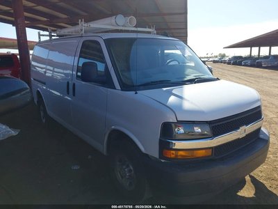 1GCWGAFG5J1****** 2018 Chevrolet Express
