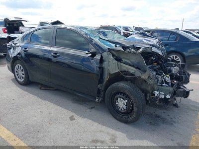 3KPF24AD0ME****** 2021 Kia Forte