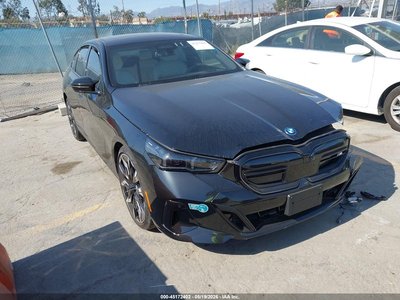 WBY43FK03RC****** 2024 BMW I5