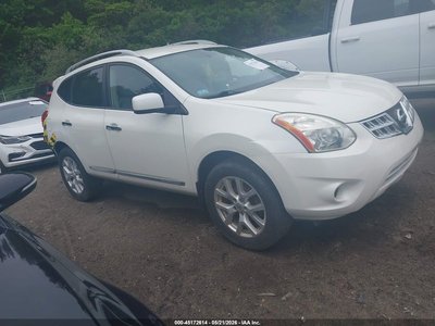 JN8AS5MV9CW****** 2012 Nissan Rogue