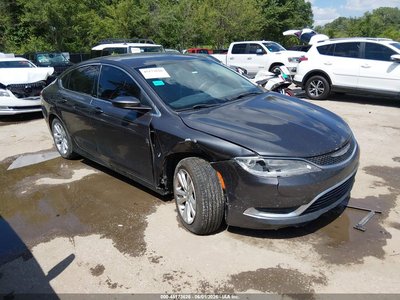 1C3CCCAB4FN****** 2015 Chrysler 200
